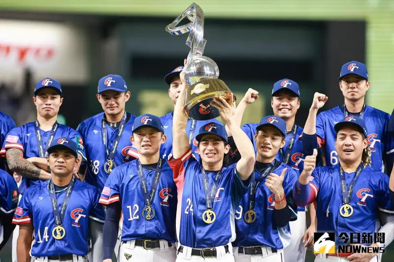 WBC資格賽新征程|中華隊在12強奪冠的熱血時刻,迎向2026 2 中華隊12強奪冠的熱血時刻!挑戰2025 WBC資格賽的全新旅程